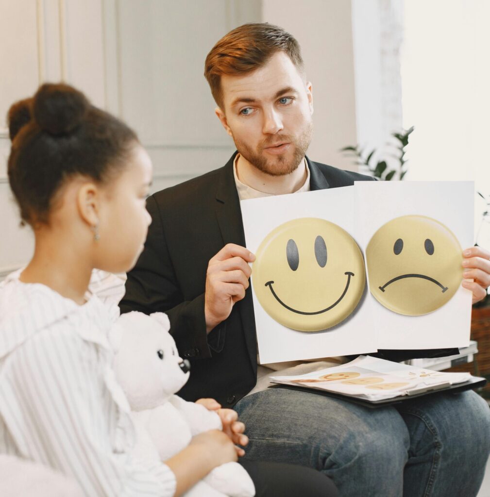 Klient- og bookingsystem til emotionsfokuseret terapi (EFT)